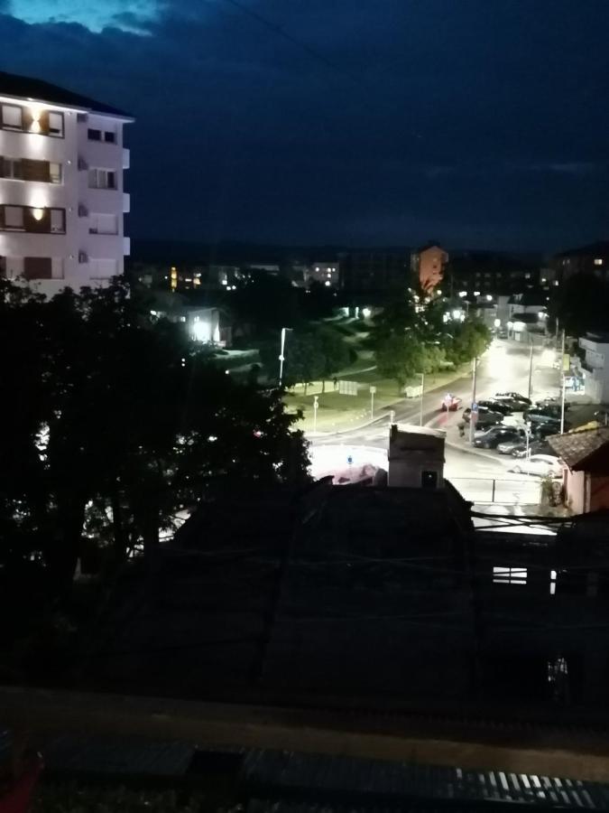 Emili Apartman Ягодина Экстерьер фото